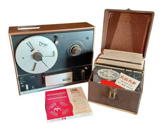 Vintage Sony ReelToReel Tape Recorder With Extra Tapes And Tape Case