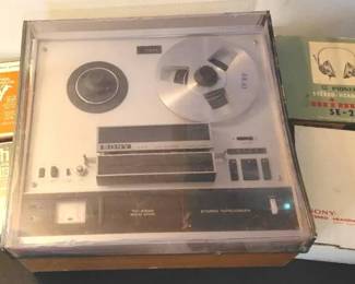 Vintage ReelToReel Player, Headphones Bundle