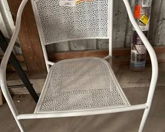Metal Outdoor Dining Chair in White