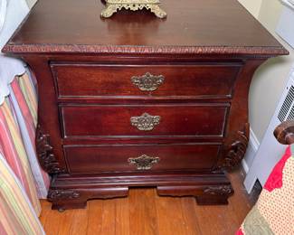 Bombe Nightstand