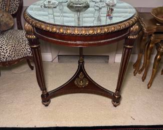 Round Center Table