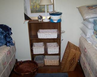 BASKETS & BOOKSHELF