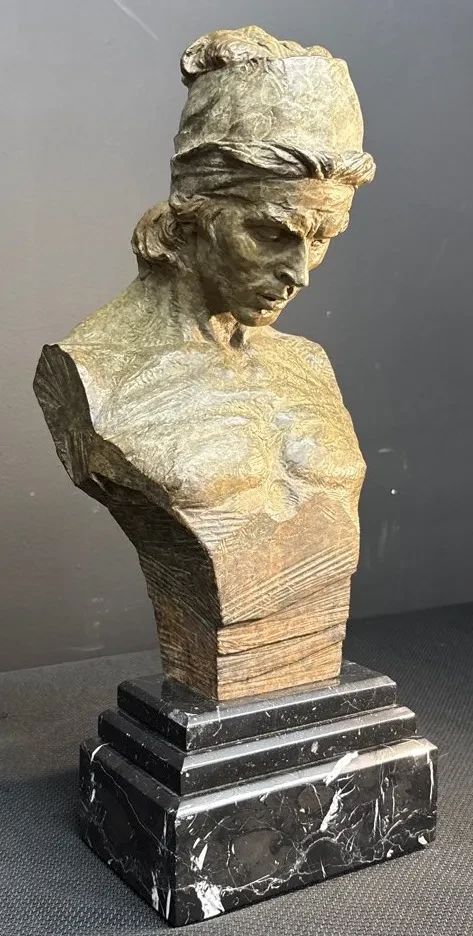 Nureyev Bronze Sculpture, Richard MacDonald, 25 70 Signed by artist 29 pounds