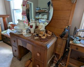 Deco Vanity