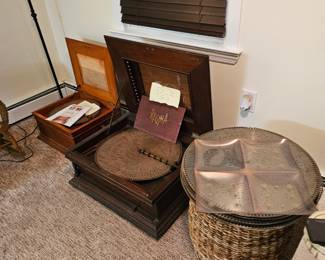 Sale Picture