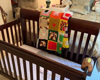 Convertible Crib
