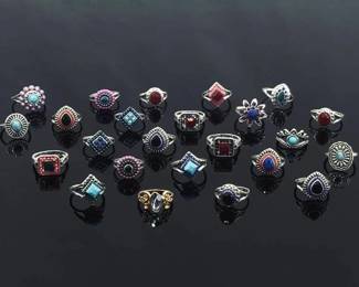 Lot of 24 Fashion Rings
