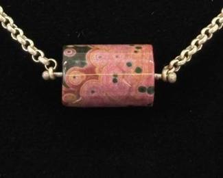 .925 Sterling Silver Barrel Agate Pendant Necklace