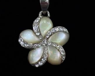 .925 Sterling Silver Mother of Pearl Crystal Flower Pendant Necklace