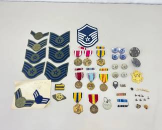Lot of Vintage Air Force Military Patches, Medals, and Pins