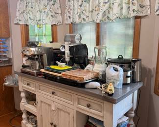 Breville Barista Express Espresso Machine