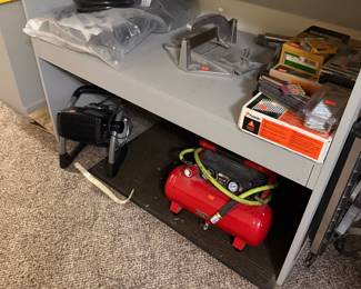 Campbell Hausfeld Air Compressor and Paslode/Bostitch Nailers