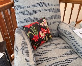 Accent Armchair with Geometric Pattern