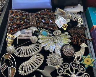 And more jewelry. YAY!