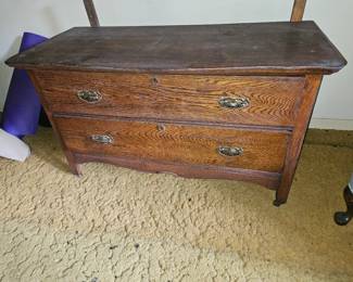 Antique Tiger Oak 2-Drawer Dresser Chest β Vintage Quarter Sawn