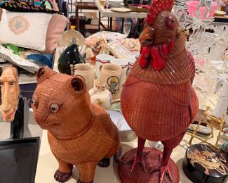 MCM Chinese Wicker Shanghai Handicrafts Cat and Rooster Box