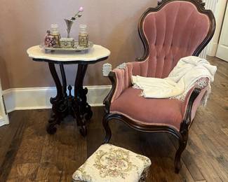 Victorian table & chair