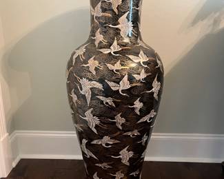 Chinoiserie floor vase