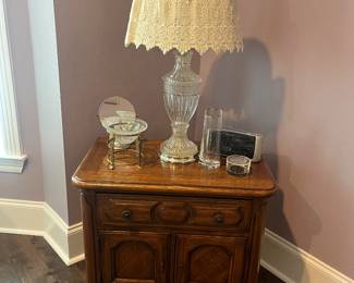 Nightstand 