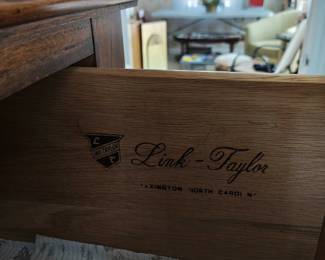 Link Taylor heirloom bedroom set