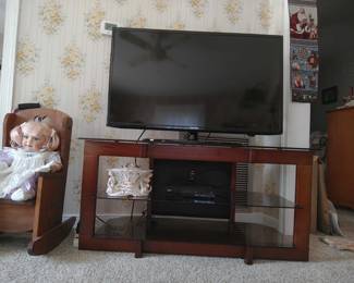 44" class and wood TV stand, 40" Samsung TV