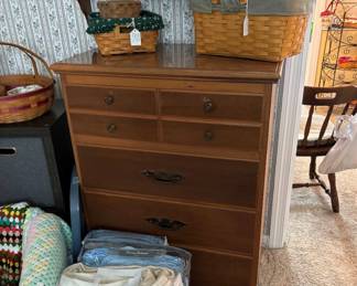 Solid wood 4 drawer chest, various size quilts, blankets
