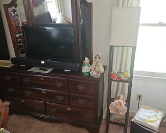 Dresser with mirror