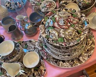 Mott son and Co English dish set