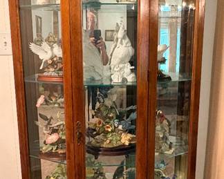 Other nice curio Cabinet 