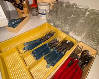 American Glass Tumblers, Other silverware, Henkles Knives 