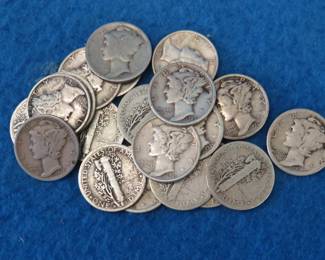 Lot 297. 20 Mercury dimes including a 1917 S.