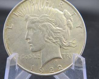 Lot 14. 1922 P Peace silver dollar