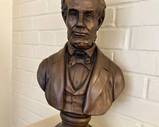 Vintage Abraham Lincoln Chalkware Bust