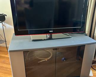 36” LCD TV & TV Stand
