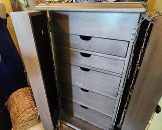 Mirrored Standing Jewelry Chest