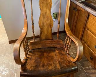 Early American Farmhouse Bentwood Rocking Chair