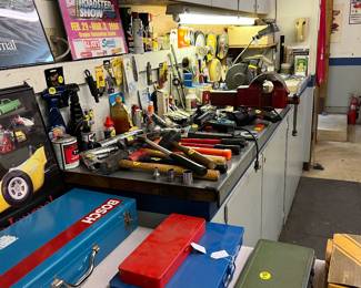 Shop Tool, Automotive Tools, Hand Tools, Grinder, Vice, Vintage Trico Thermometer, Vintage Car Posters