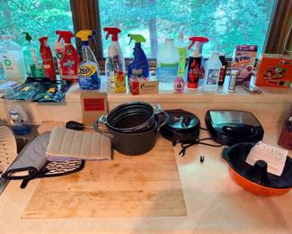 Small appliances, pots, cleaners
