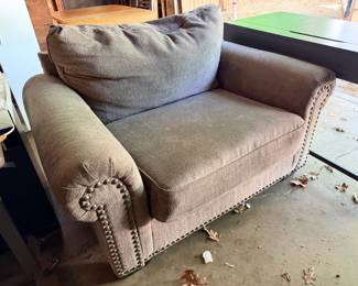 Oversized chair