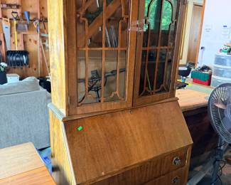 China hutch