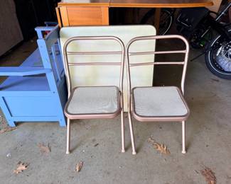 MCM kids folding table and chairs