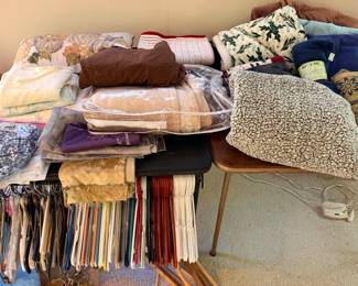 Clothes hangers, blankets, table cloths