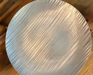 Carthrineholm metal platter
