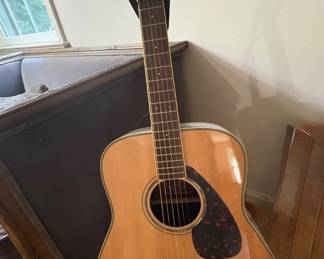 Yamaha FG730S