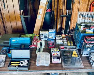 Assorted new tools in the package