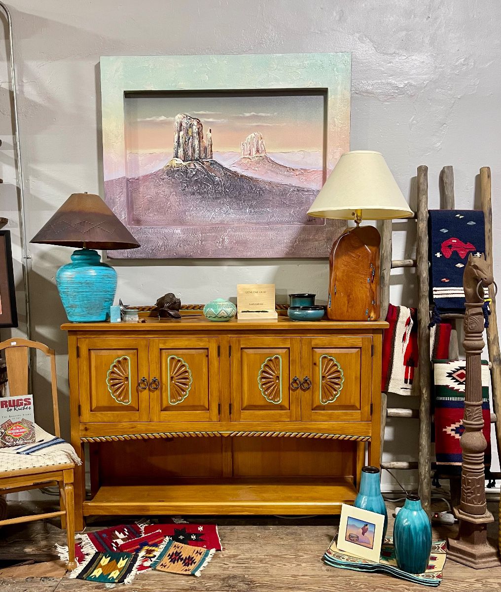 WESTERN DECOR-KIVA LADDERS, METAL HORSE HITCHING POST, CONTEMPORARY SOUTHWEST-ALBUQUERQUE NM DESIGN BUFFET, AZTEC PLACEMATS AND RUNNERS