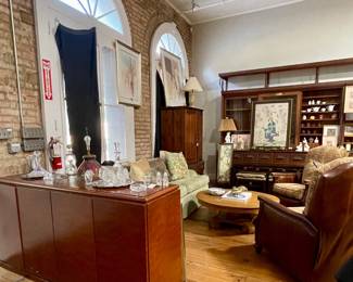 CREDENZA
