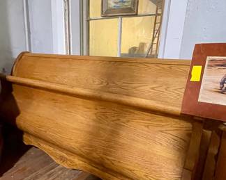 VINTAGE OAK KING SIZE  SLEIGH BED BY OAKWOOD INTERIORS