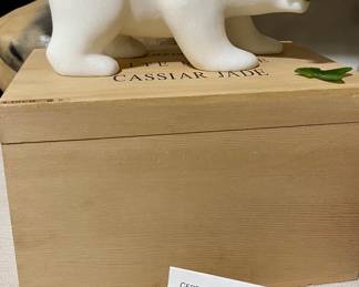 MARBLE AND JADE BEAR