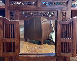 BEAUTIFUL ASIAN BALINESE CARVED TEAK WOOD WALL MIRROR WITH SHUTTER DOORS